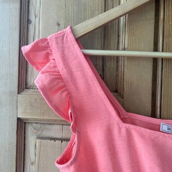 BCBGeneration Small Coral Pink Cropped Smocked Blouse Top Square Neck NWT New - Picture 3 of 10
